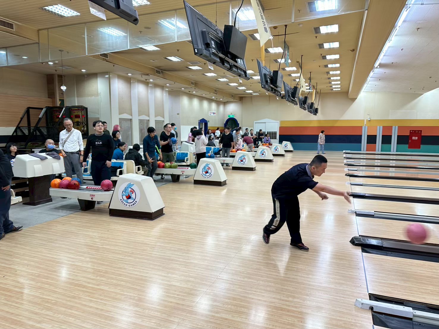 2025.11.21 保齡球大賽Team Building